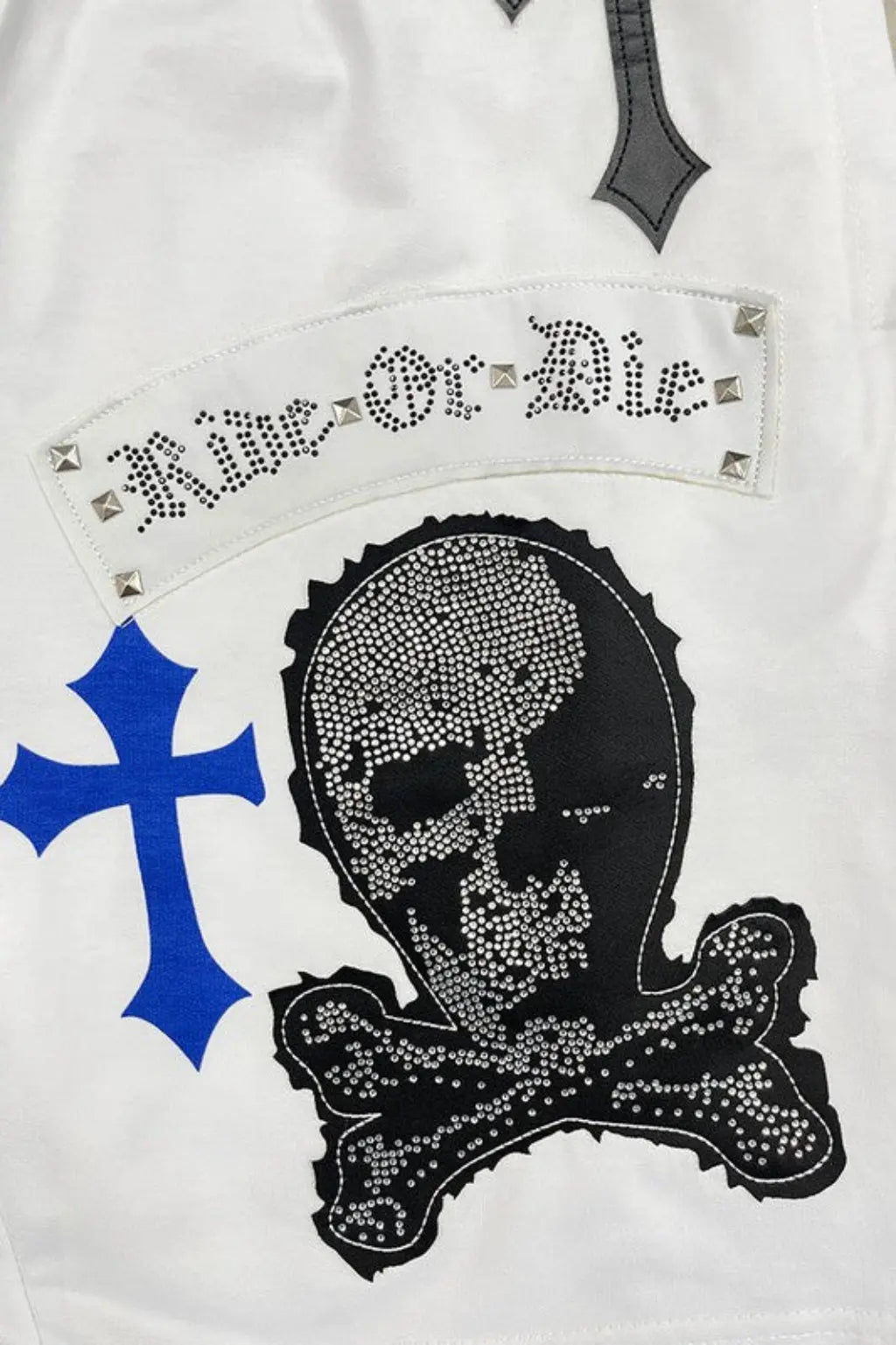 Weiv Chrome Cross Skull Shorts - Epicplacess