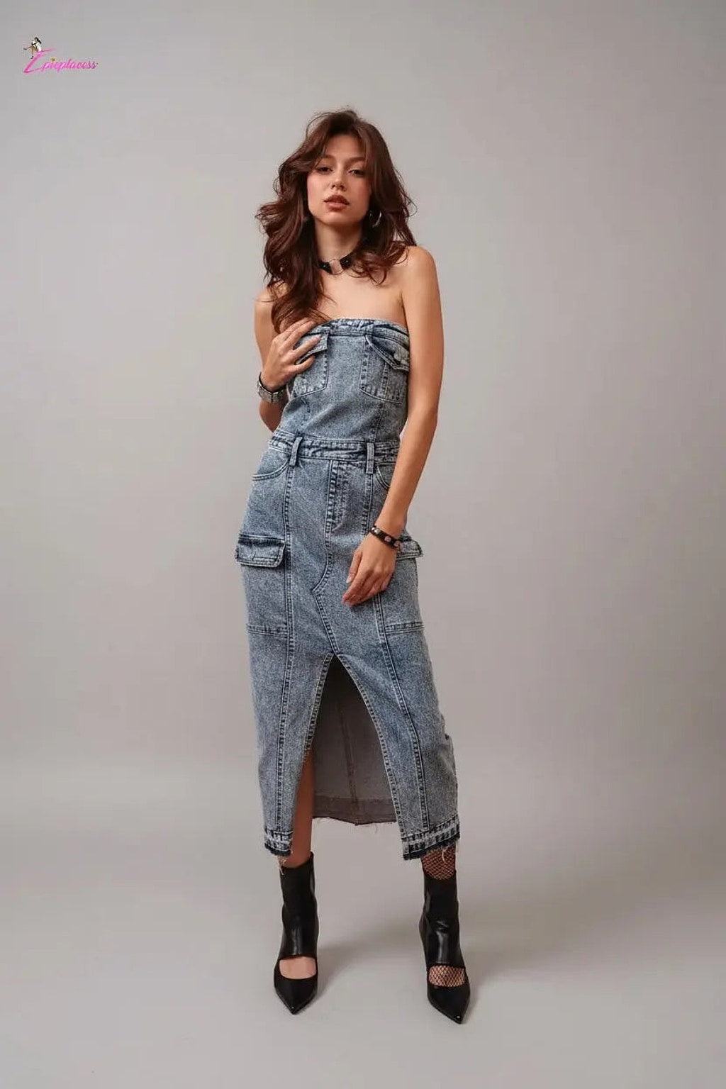 Denim wrap midi dress front view - Epicplacess