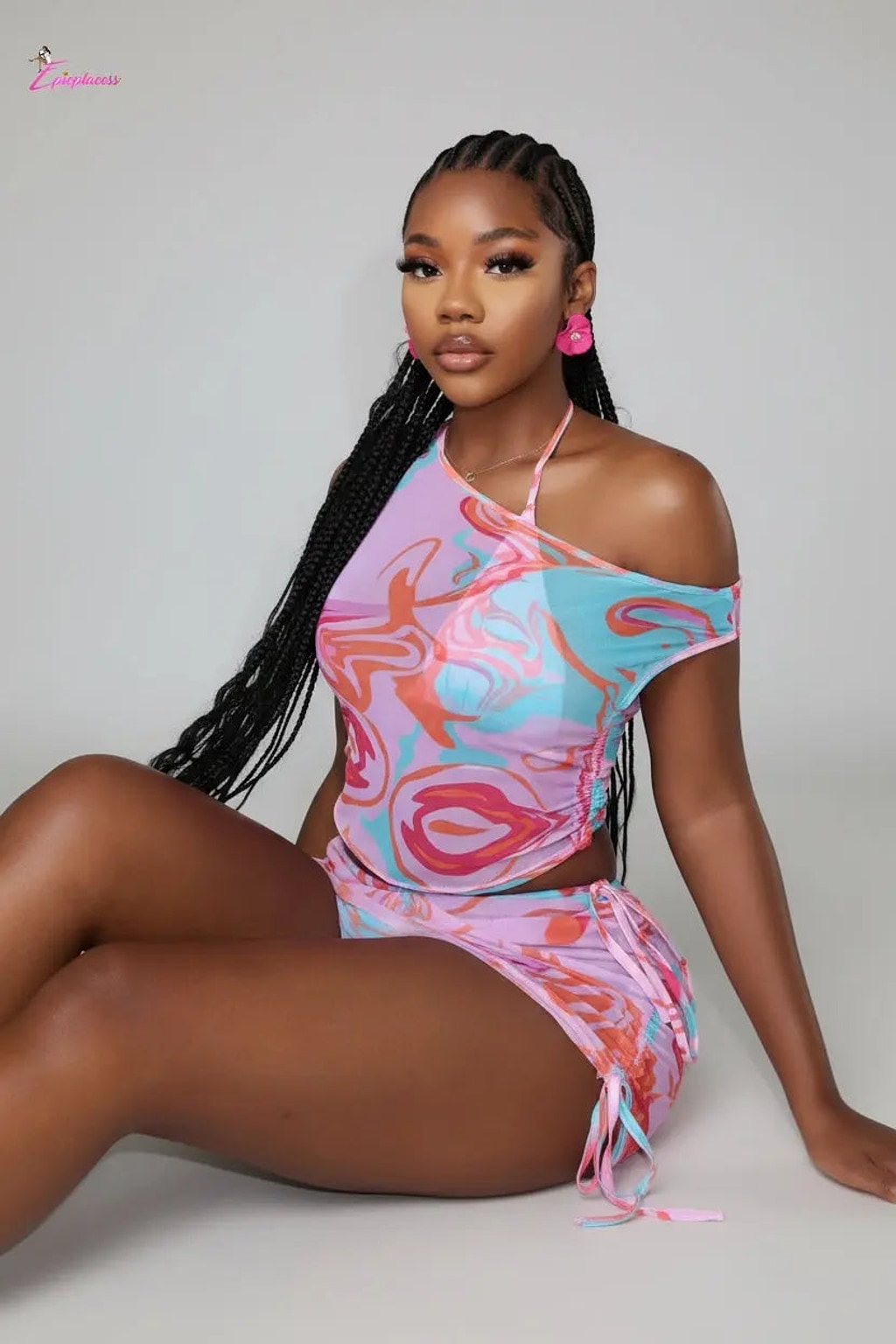 Swirl print halter top and ruched mini skirt outfit - Epicplacess