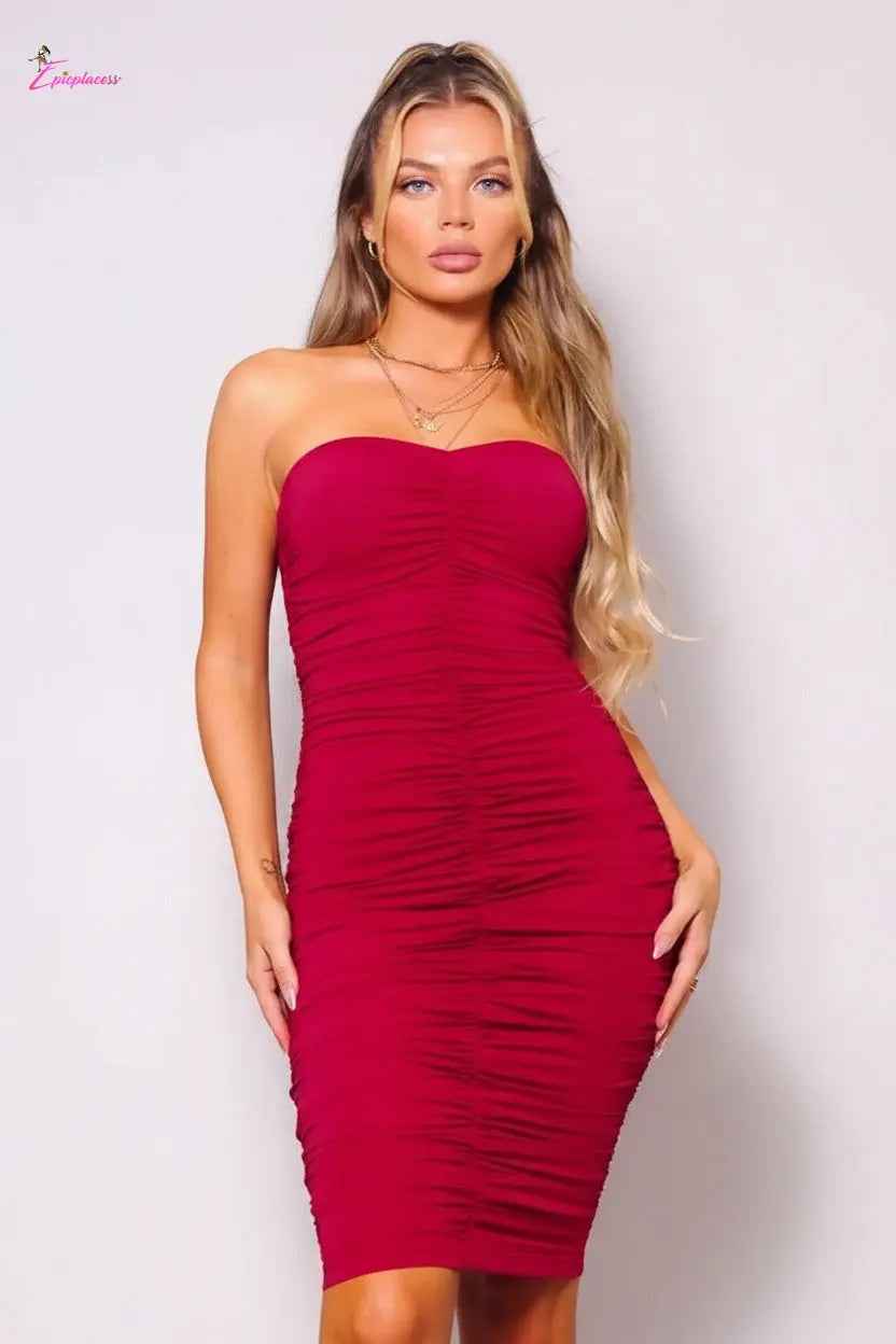 Ruched midi dress side view - Epicplacess
