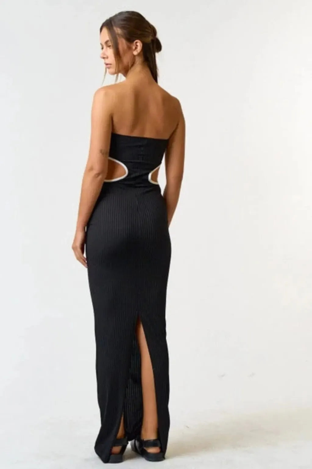Black maxi dress detail - Epicplacess