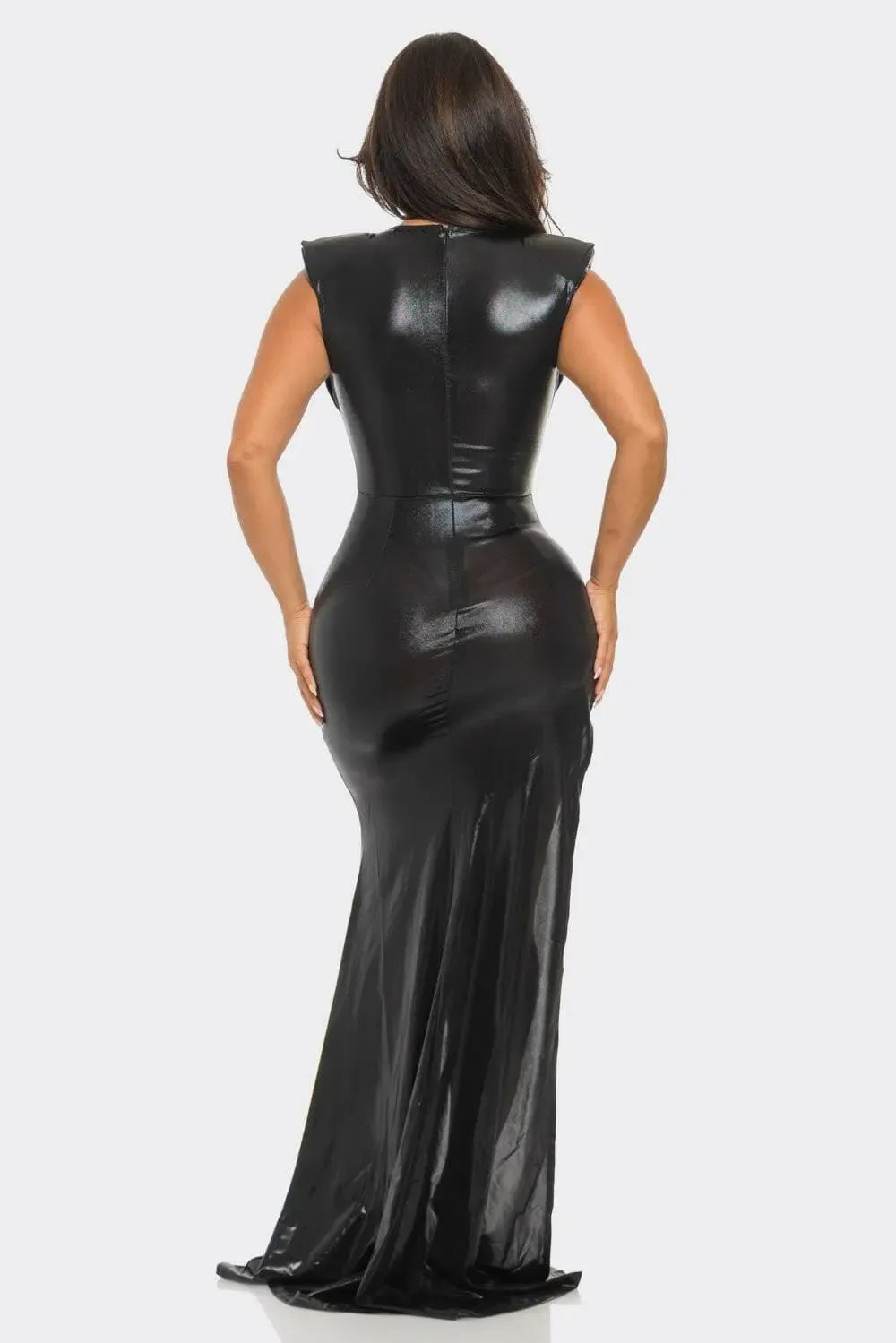 Shiny maxi dress detail view - Epicplacess