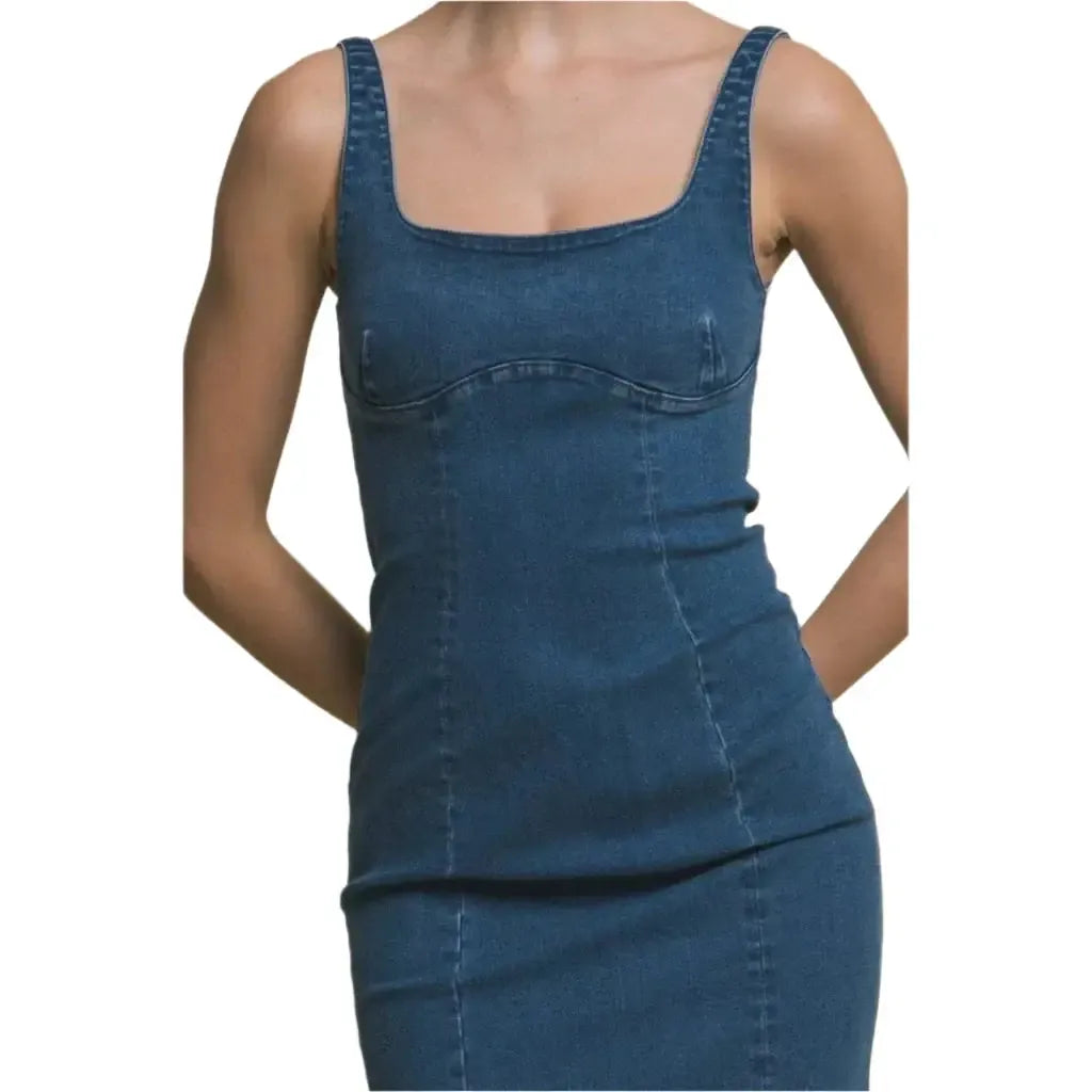 Denim midi dress final detail - Epicplacess