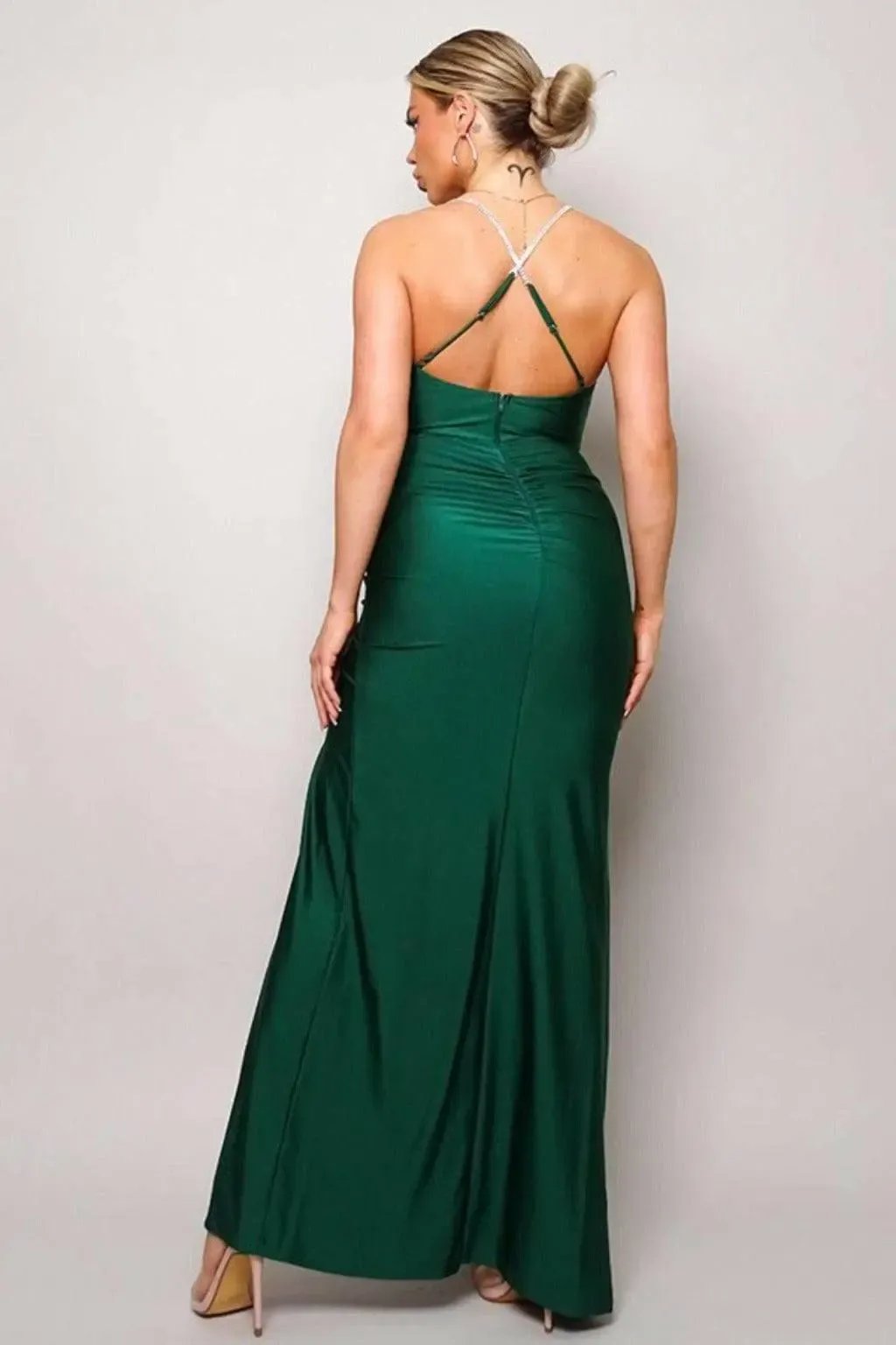 Green maxi dress detail - Epicplacess