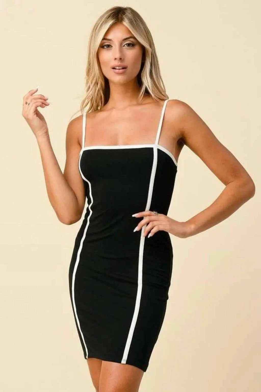 Ribbed mini dress detail view - Epicplacess