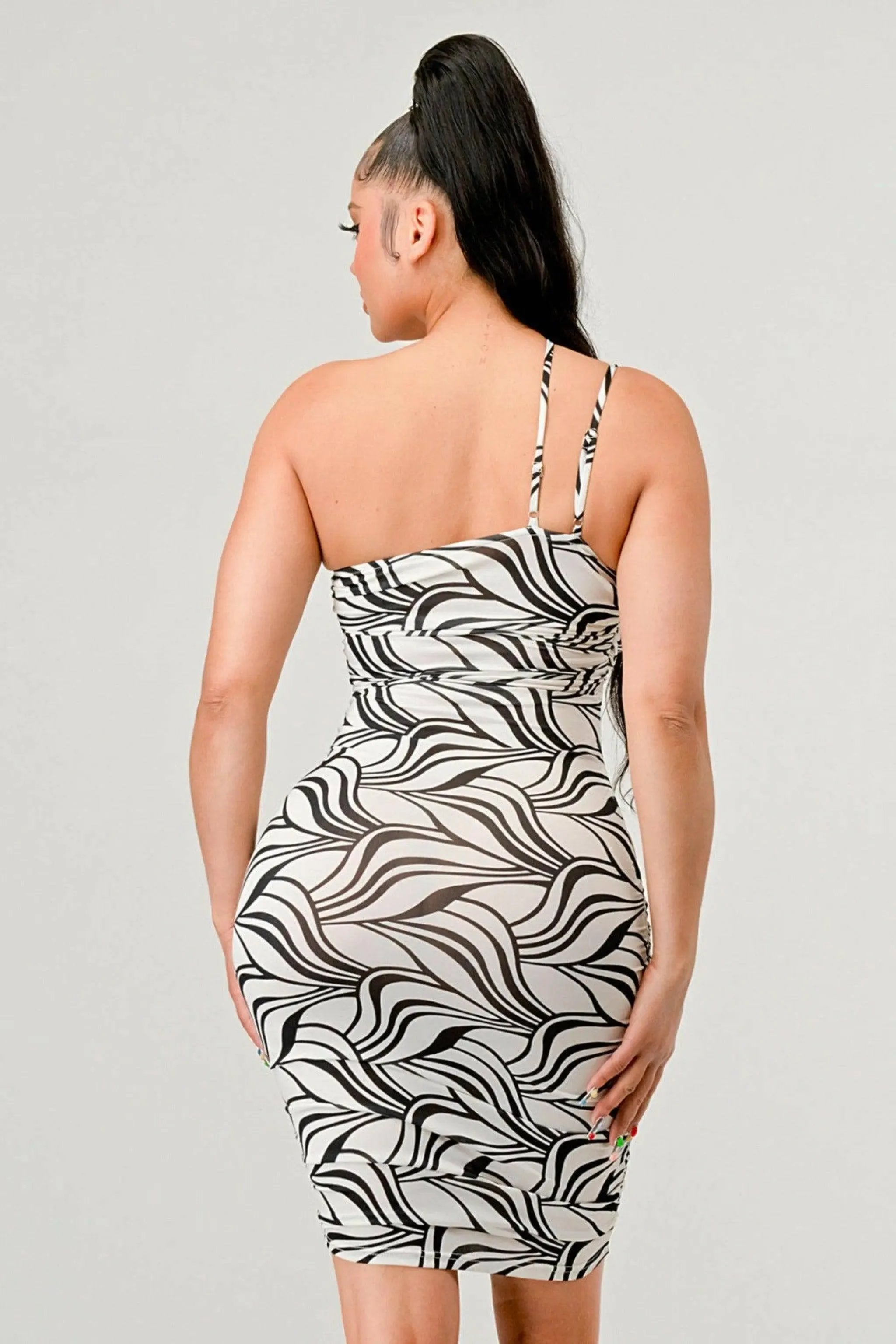 Leaf print mini dress front view - Epicplacess