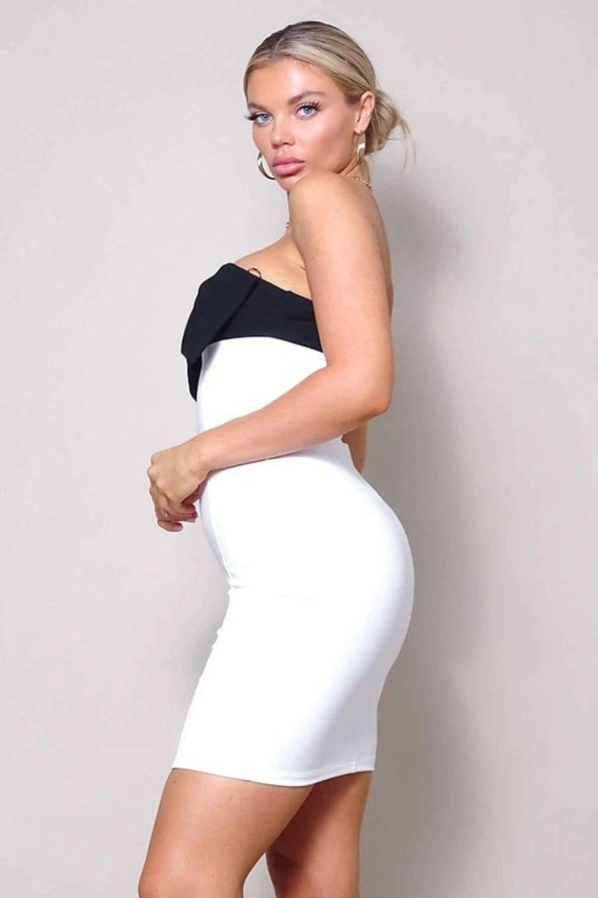 Black mini dress outfit view - Epicplacess
