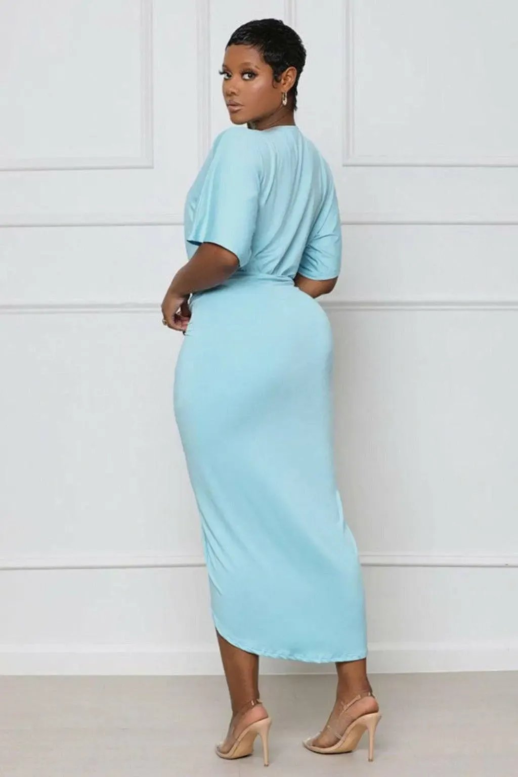Blue maxi dress front view - Epicplacess