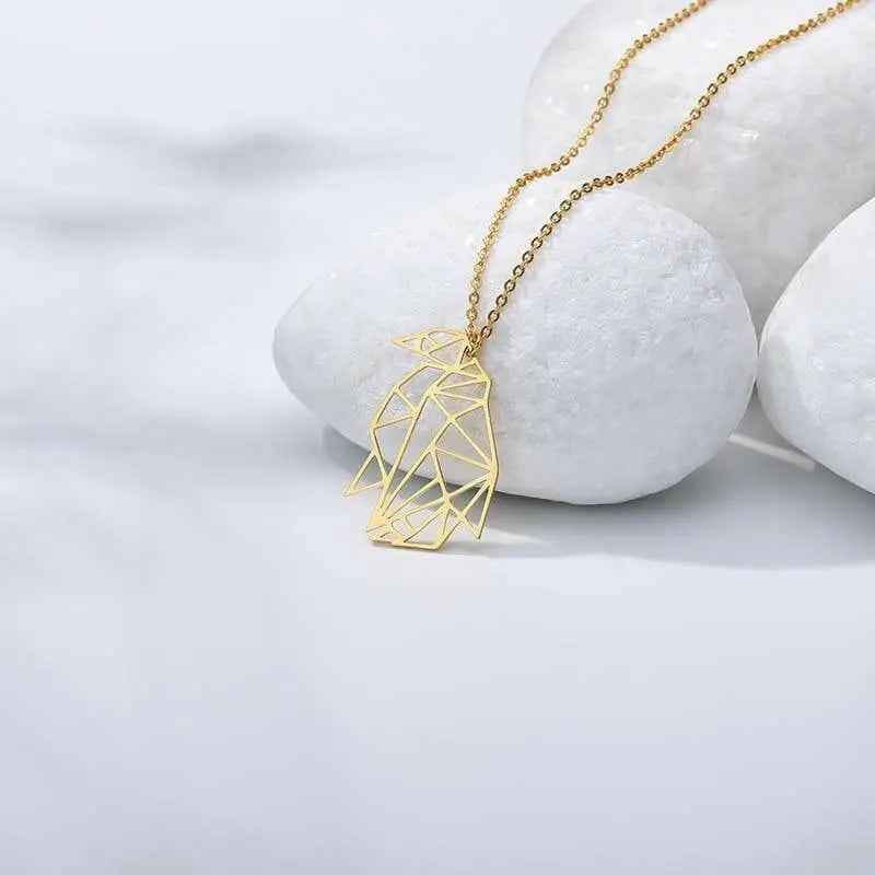 Penguin pendant necklace close detail - Epicplacess