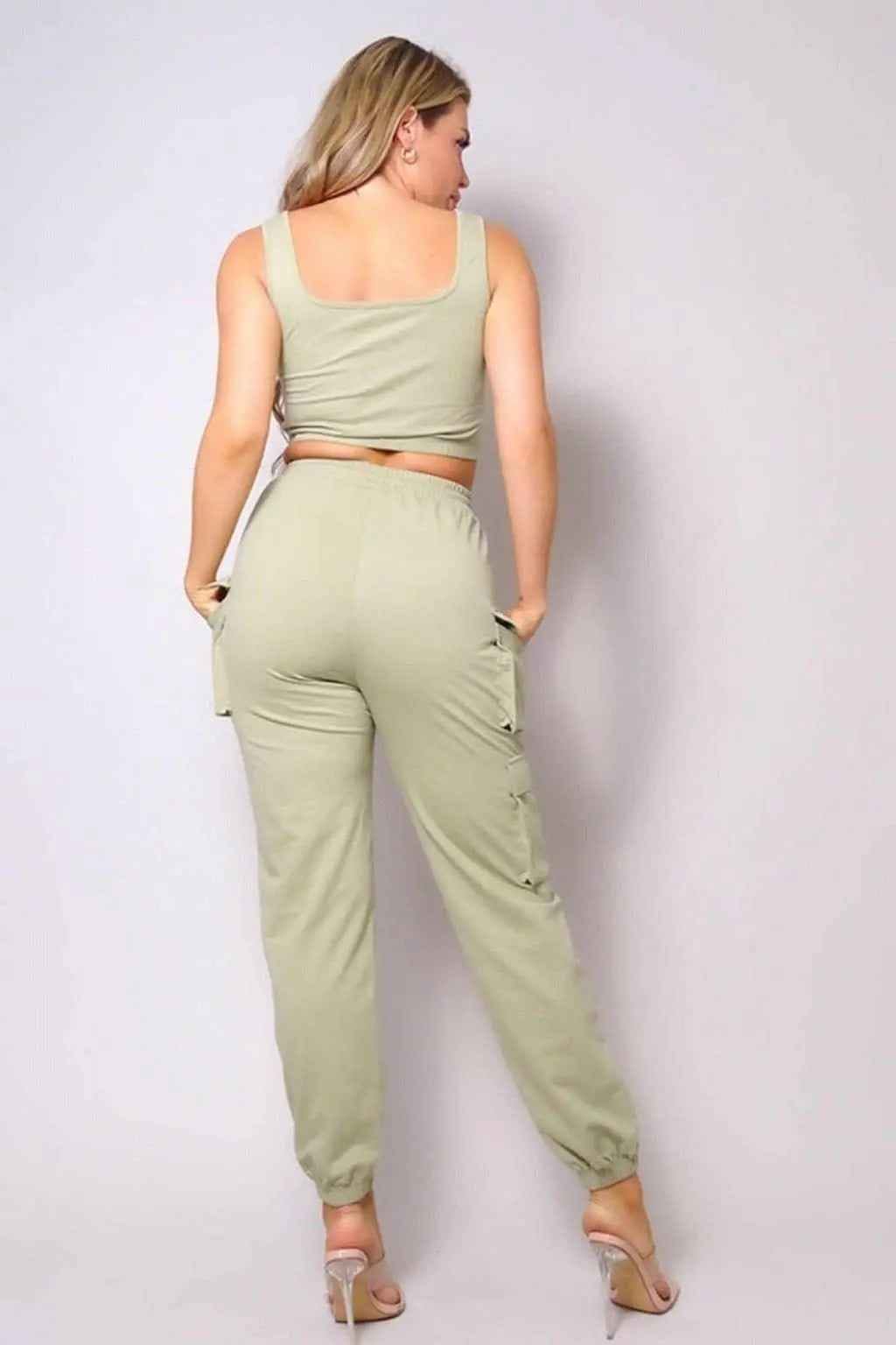 Jogger set side view - Epicplacess
