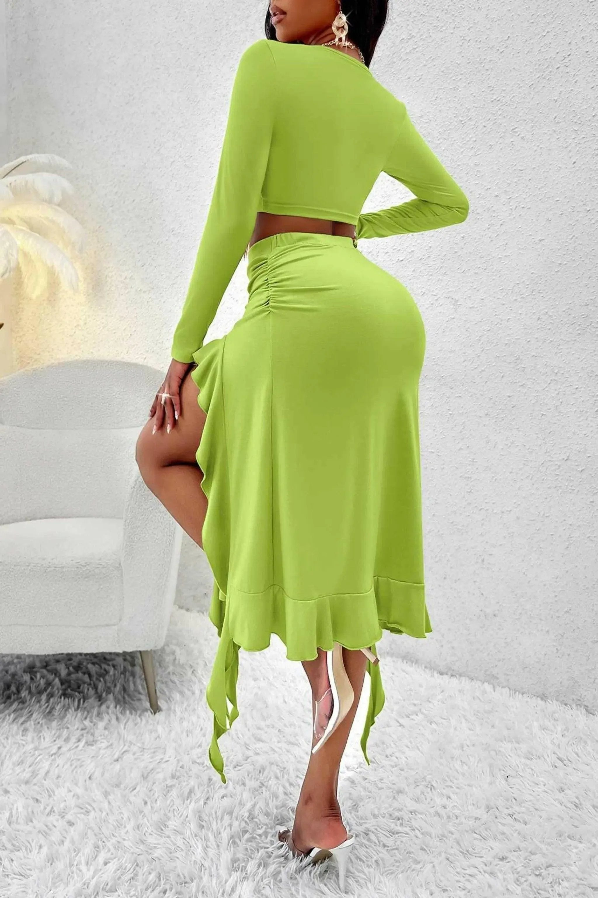 Sweater skirt set front view - Epicplacess