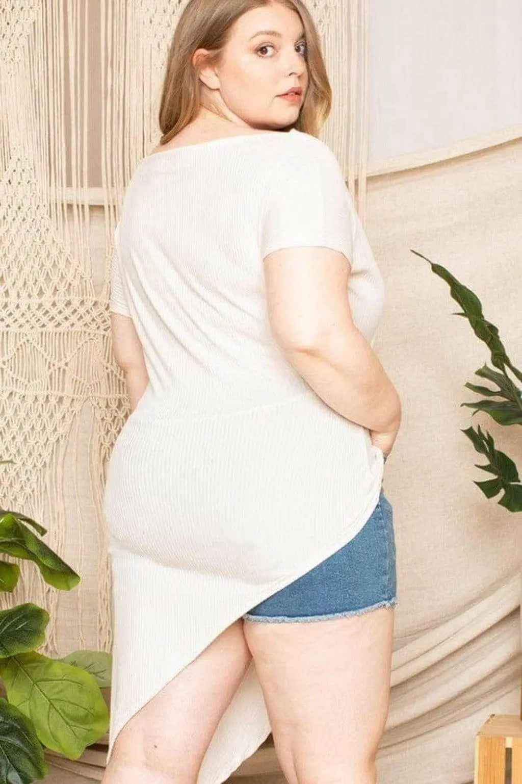 White high-low dress front view - Epicplacess