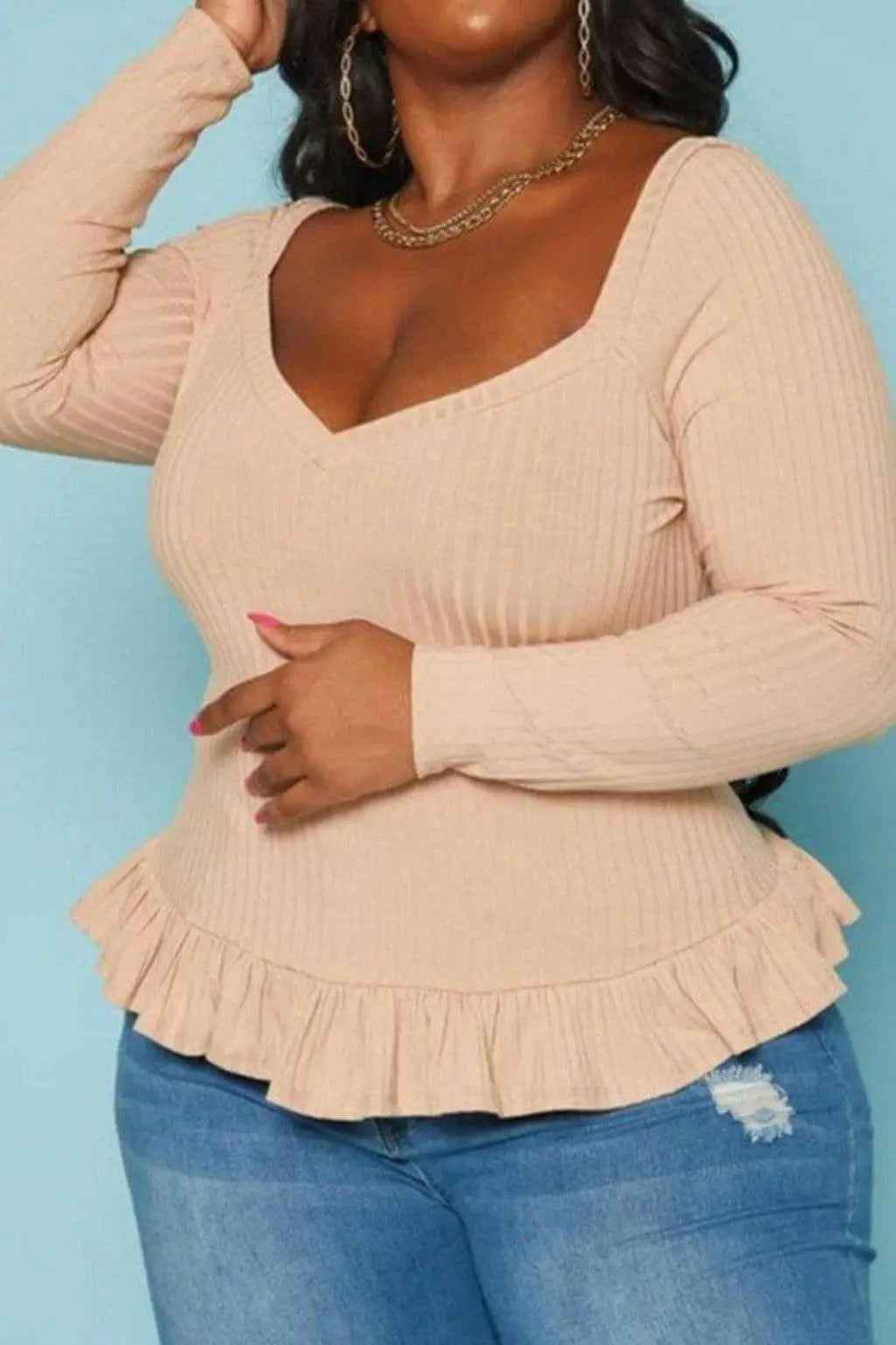 Plus size top detail - Epicplacess