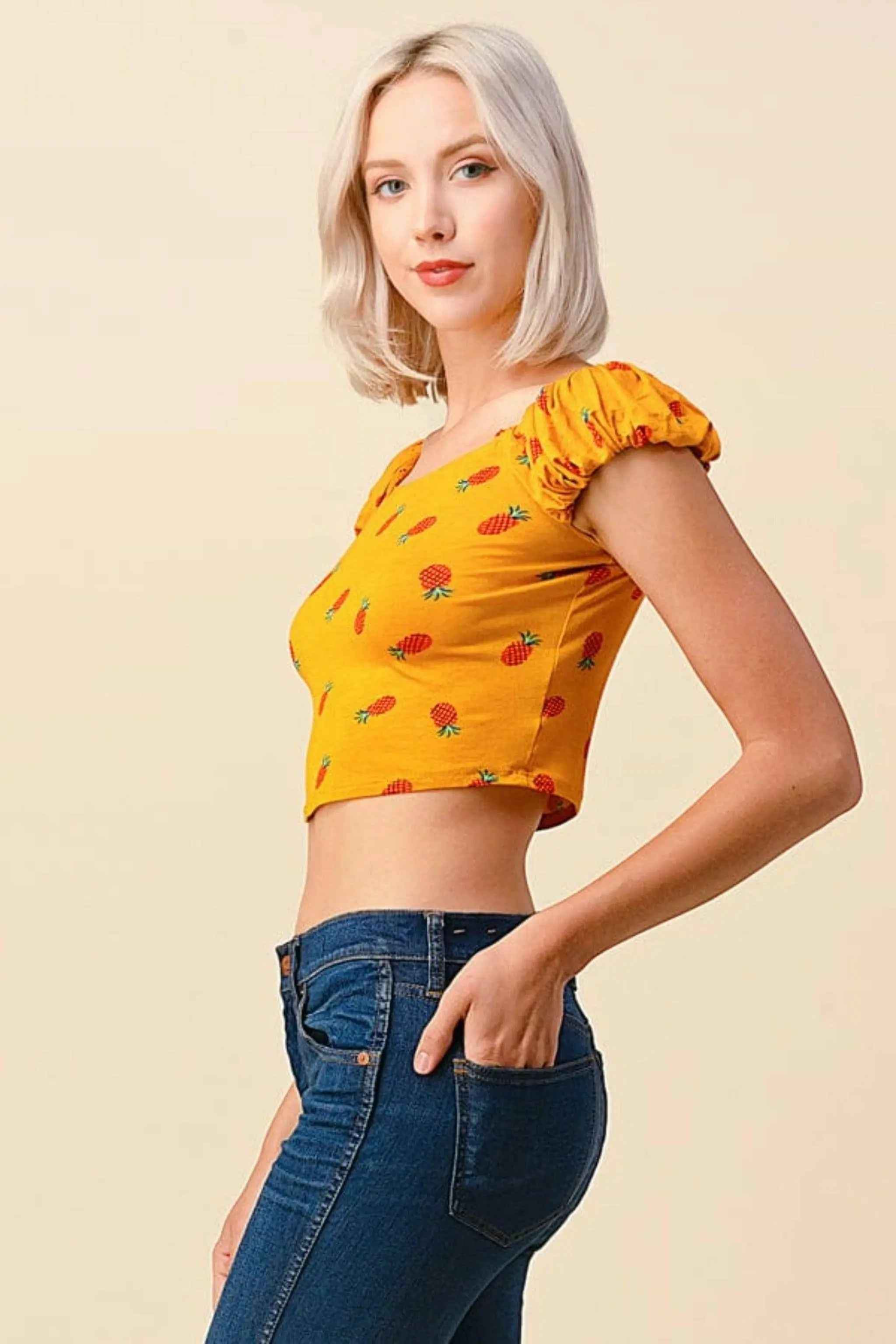 Ruffle crop top close view - Epicplacess