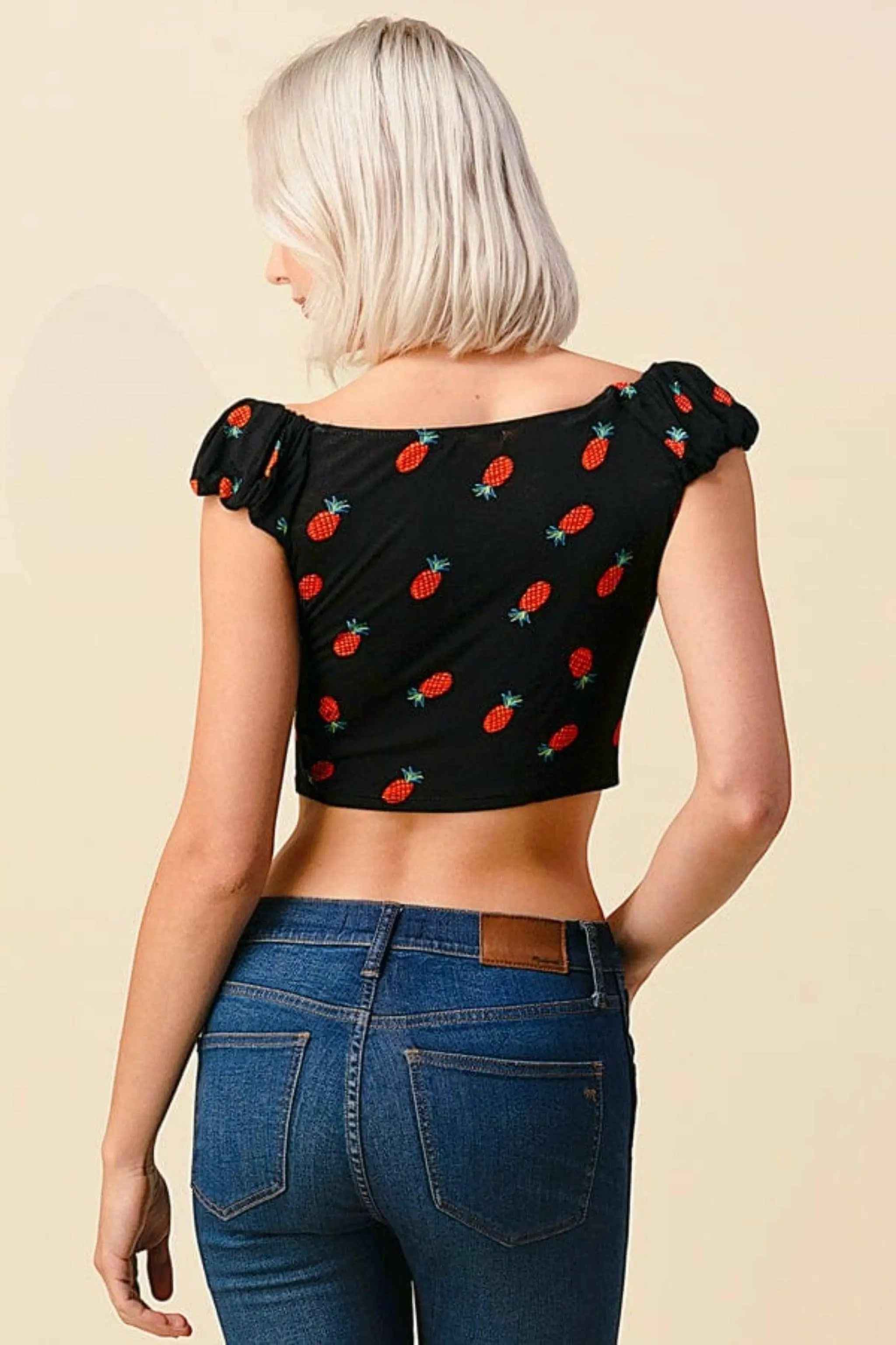 Ruffle crop top front detail - Epicplacess