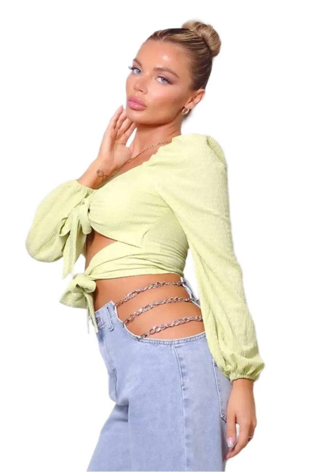 Special V crop top detail - Epicplacess