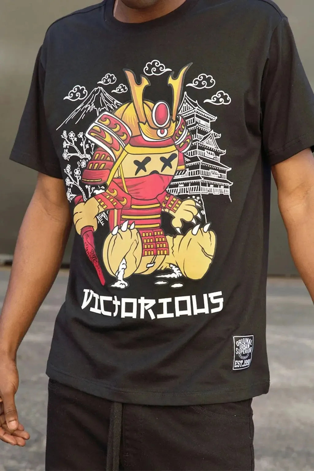 Black graphic tee outfit view - Epicplacess