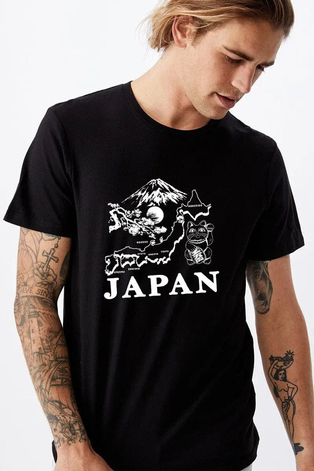 Graphic T-shirt front view - Epicplacess