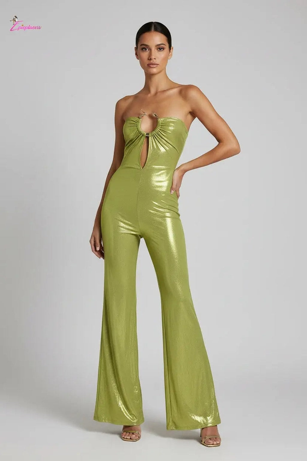 Green capri jumpsuit detail - Epicplacess