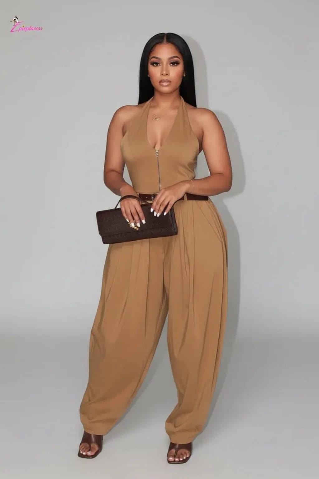 Jumpsuit detail - Epicplacess