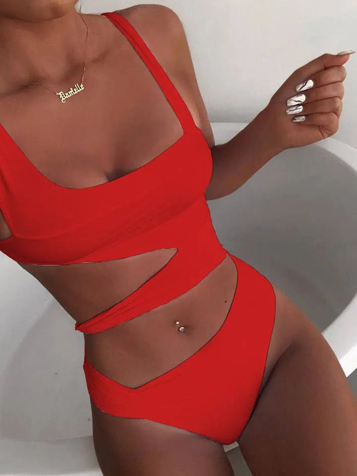 Cutting It One-Piece Swimsuit Swimwear Epicplacess M Black 