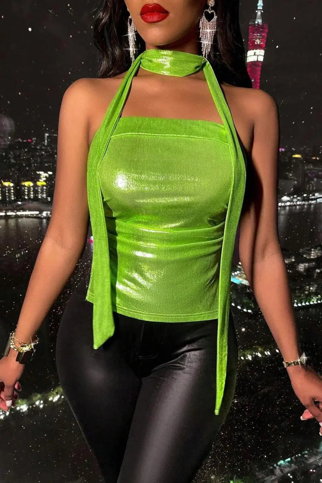 Shiny Serena Grabbing Top - Green - Epicplacess